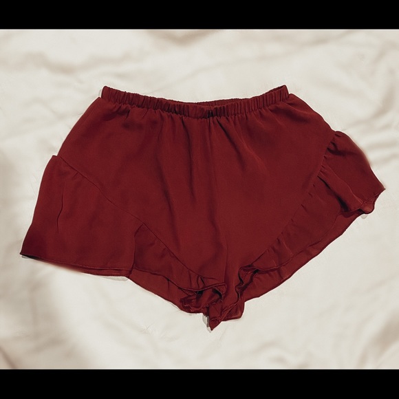Maroon Ruffle Flowy Shorts - Picture 2 of 2